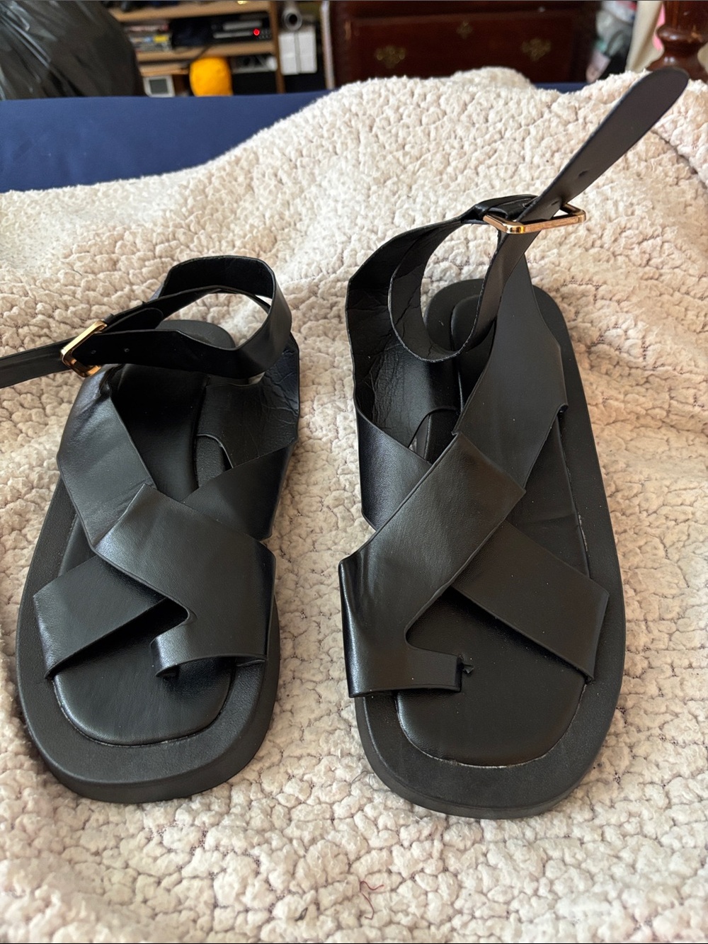 SHEIN Black Strappy Ankle Buckle Sandals